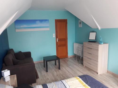 Chambre D'hotes Au Fil De L'eau,35 Bis Rue D'haspres Saulzoir 59227 Cambrai,1 star