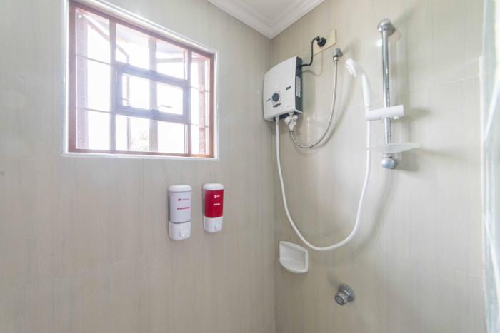 reddoorz plus starhomes olivianville