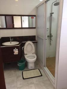 reddoorz plus starhomes olivianville