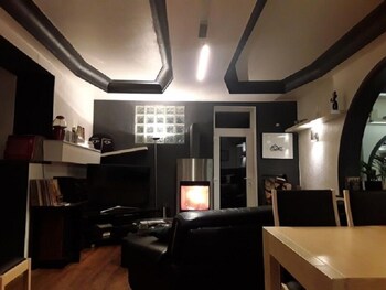 Le Chanteraine,Avenue General Gracia 6A 5170 Profondeville,2.5 star