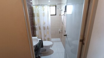 verano guest house bohol