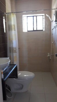 verano guest house bohol