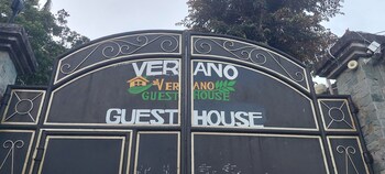 verano guest house bohol