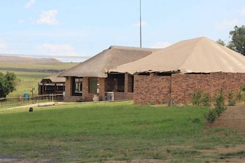 Lily Villa Country Lodge,R544 Plot 33 Naauwpoort Emalahleni Witbank 1035,3 star