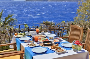 Villa Tamara Hotel,Kas>>Kastelorizo,4 star