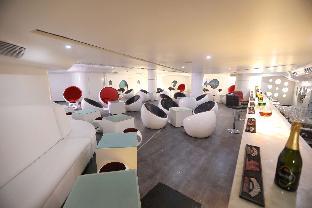 shravanti sarovar portico bengaluru