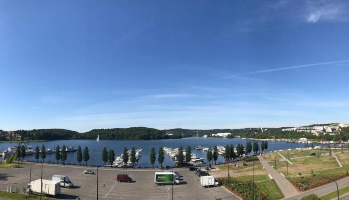 the harbour apartments