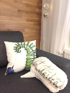 the harbour apartments