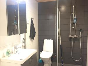 the harbour apartments