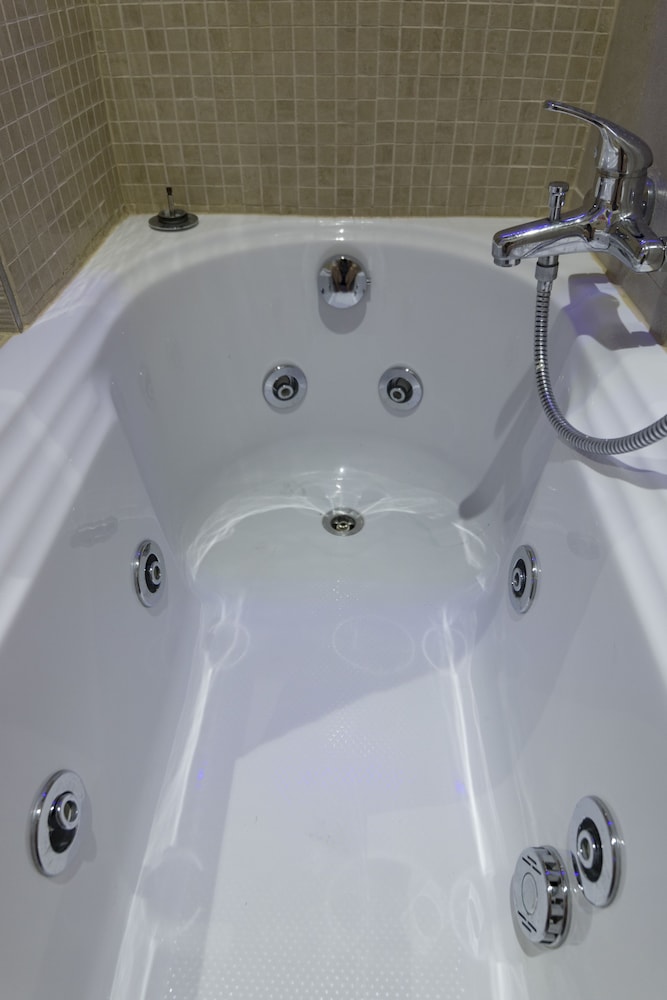 the queen luxury apartments villa liberty