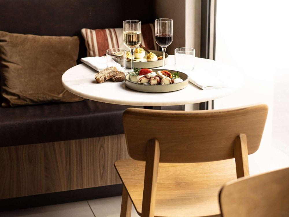 novotel belleville paris 20