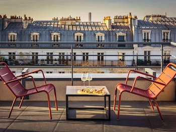 novotel belleville paris 20