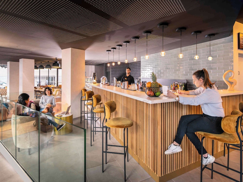 novotel belleville paris 20