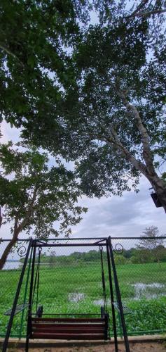 breezy lake eco friendly cabanas yala