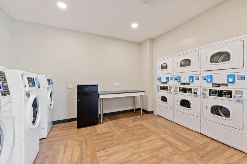 extended stay america premier suites savannah pooler