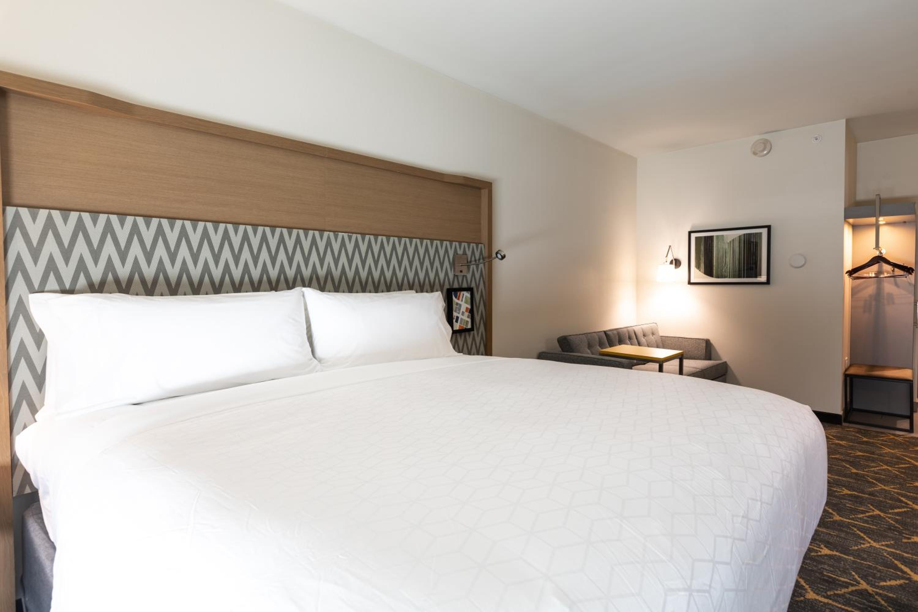 holiday inn greenville woodruff road an ihg hotel