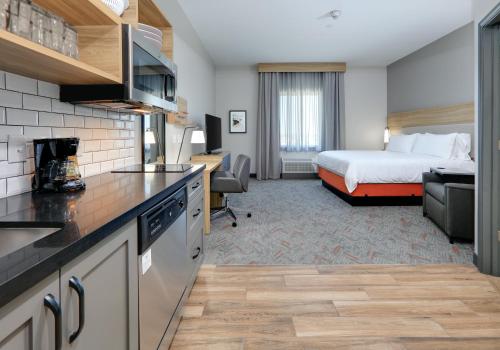 candlewood suites dfw west hurst an ihg hotel
