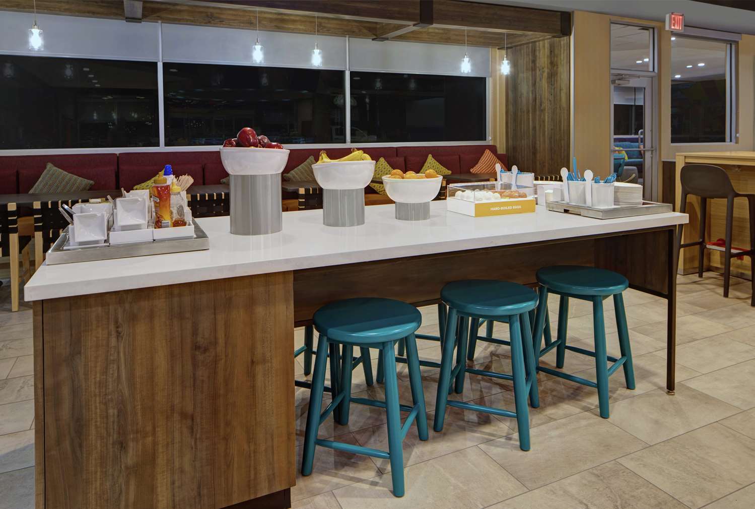 tru by hilton austin airport tx