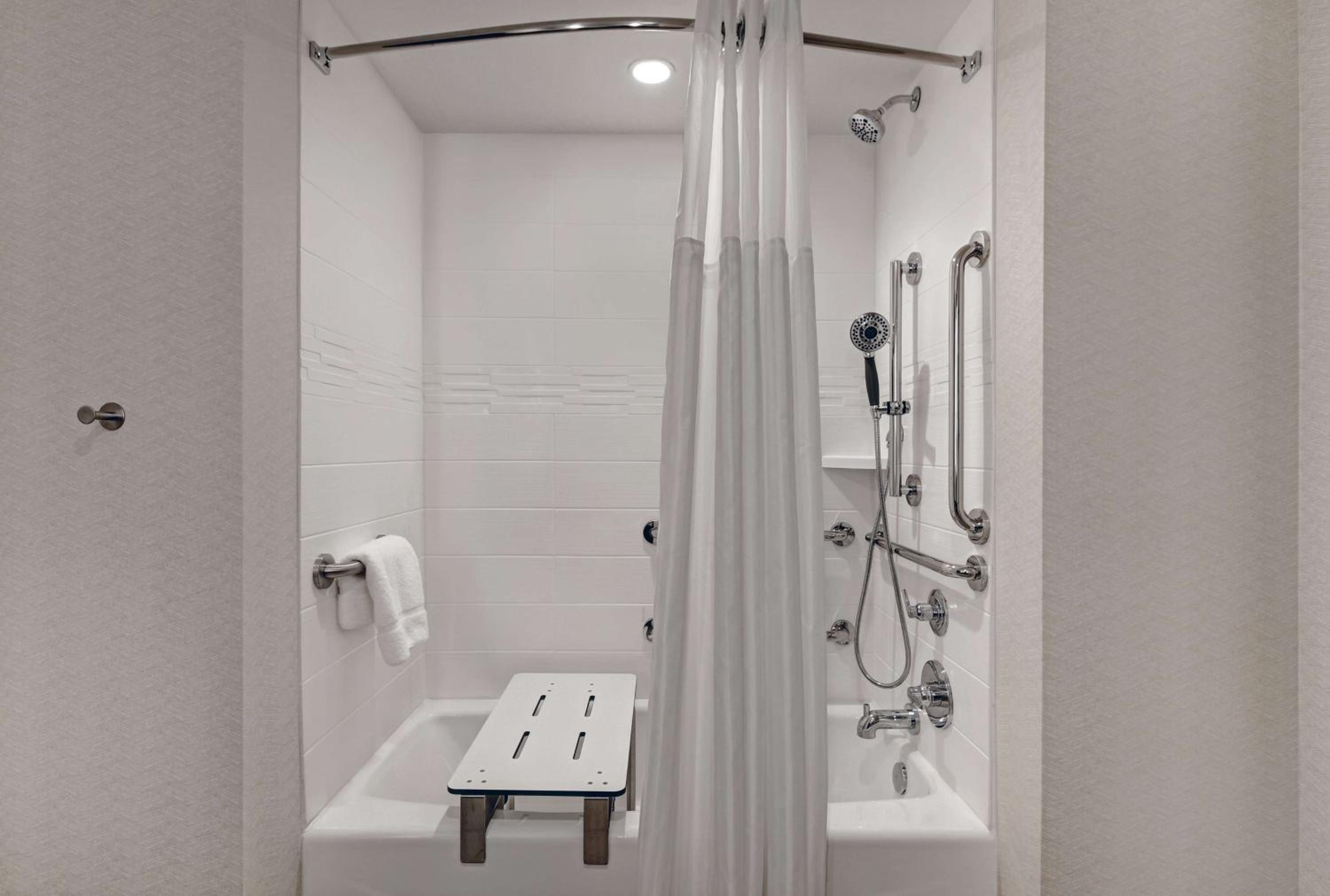home2 suites by hilton columbus west oh
