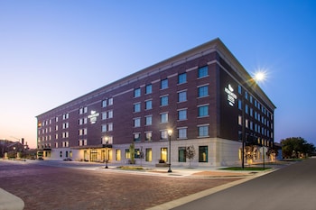 homewood suites by hilton salina downtown