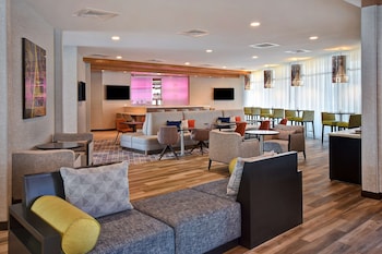 home2 suites by hilton las vegas convention center
