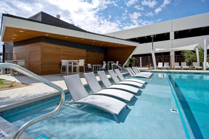 home2 suites by hilton las vegas convention center