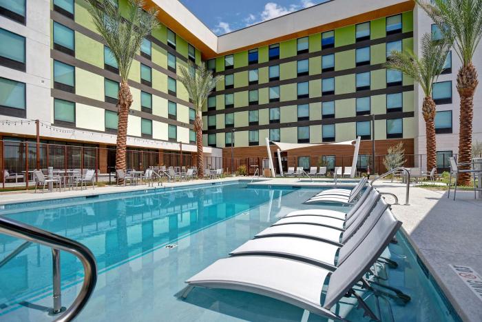 home2 suites by hilton las vegas convention center