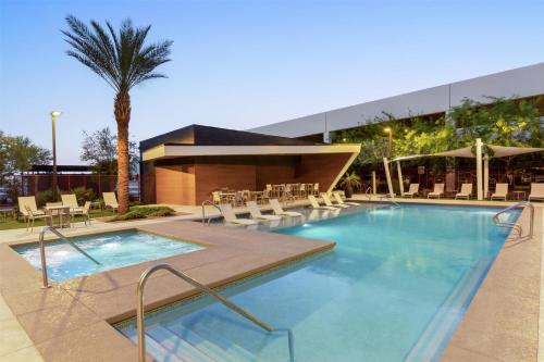 home2 suites by hilton las vegas convention center