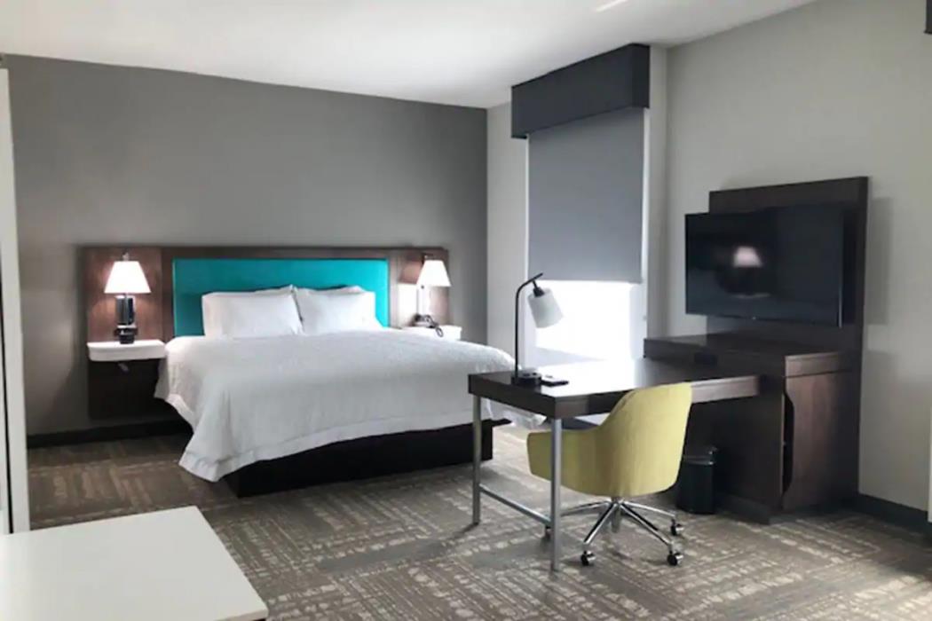 Hampton Inn & Suites Tampa Riverview Brandon,Dover>>Brandon,3 star