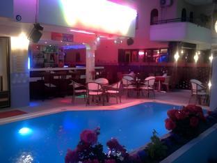 defne zevkim hotel