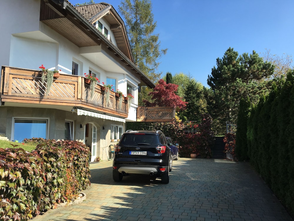 rudi hiti guest house