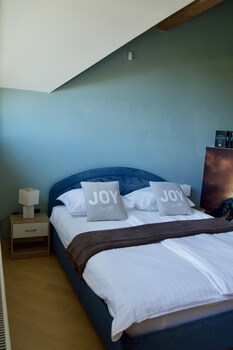 rudi hiti guest house