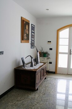 rudi hiti guest house