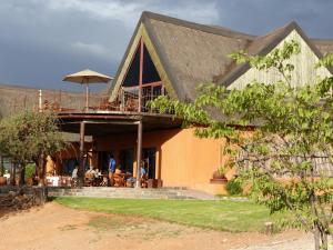 opuwo country hotel