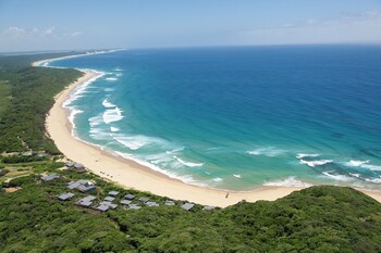 white pearl resorts