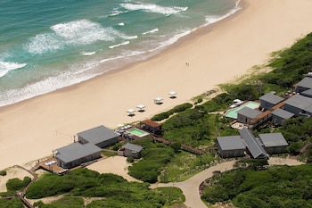 white pearl resorts
