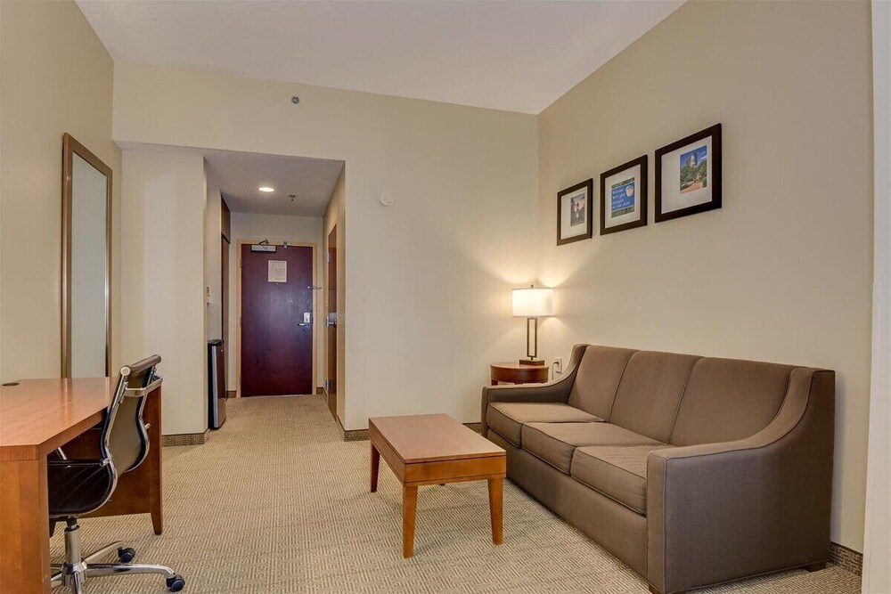 comfort inn and suites augusta fort eisenhower area