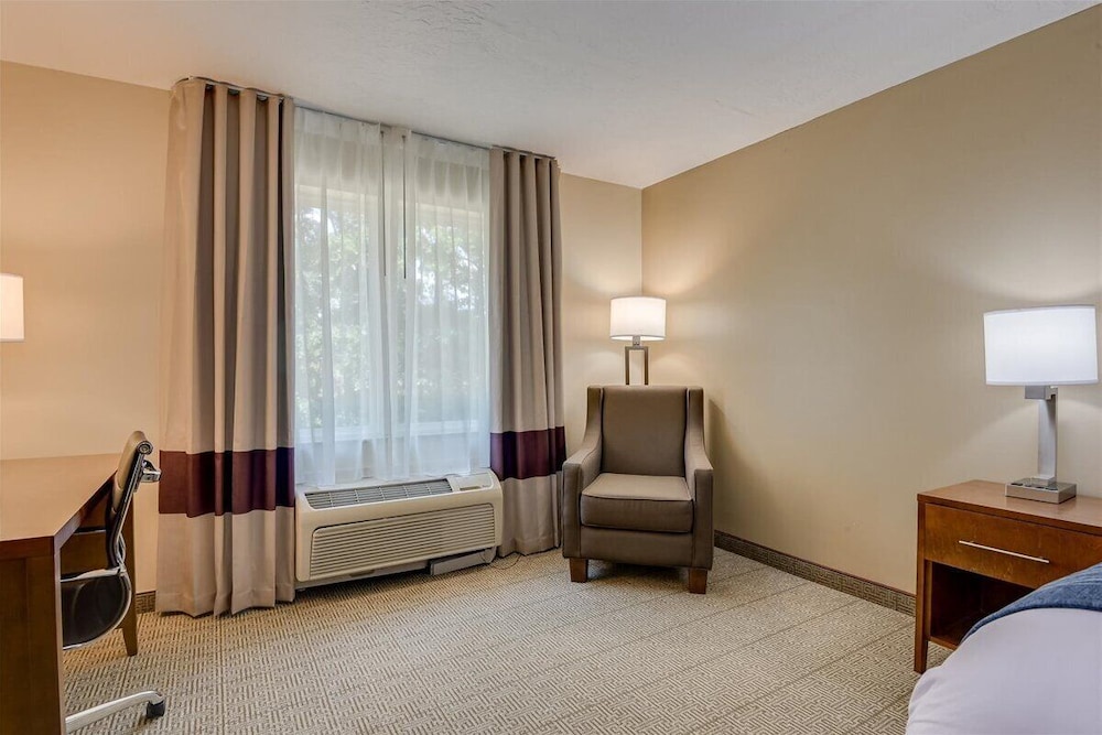 comfort inn and suites augusta fort eisenhower area