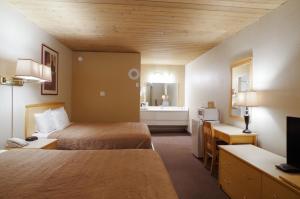 canadas best value inn and suites fernie