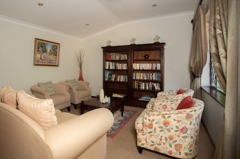 Whispering Pines Country Estate,Krugersdorp>>Johannesburg,3.5 star