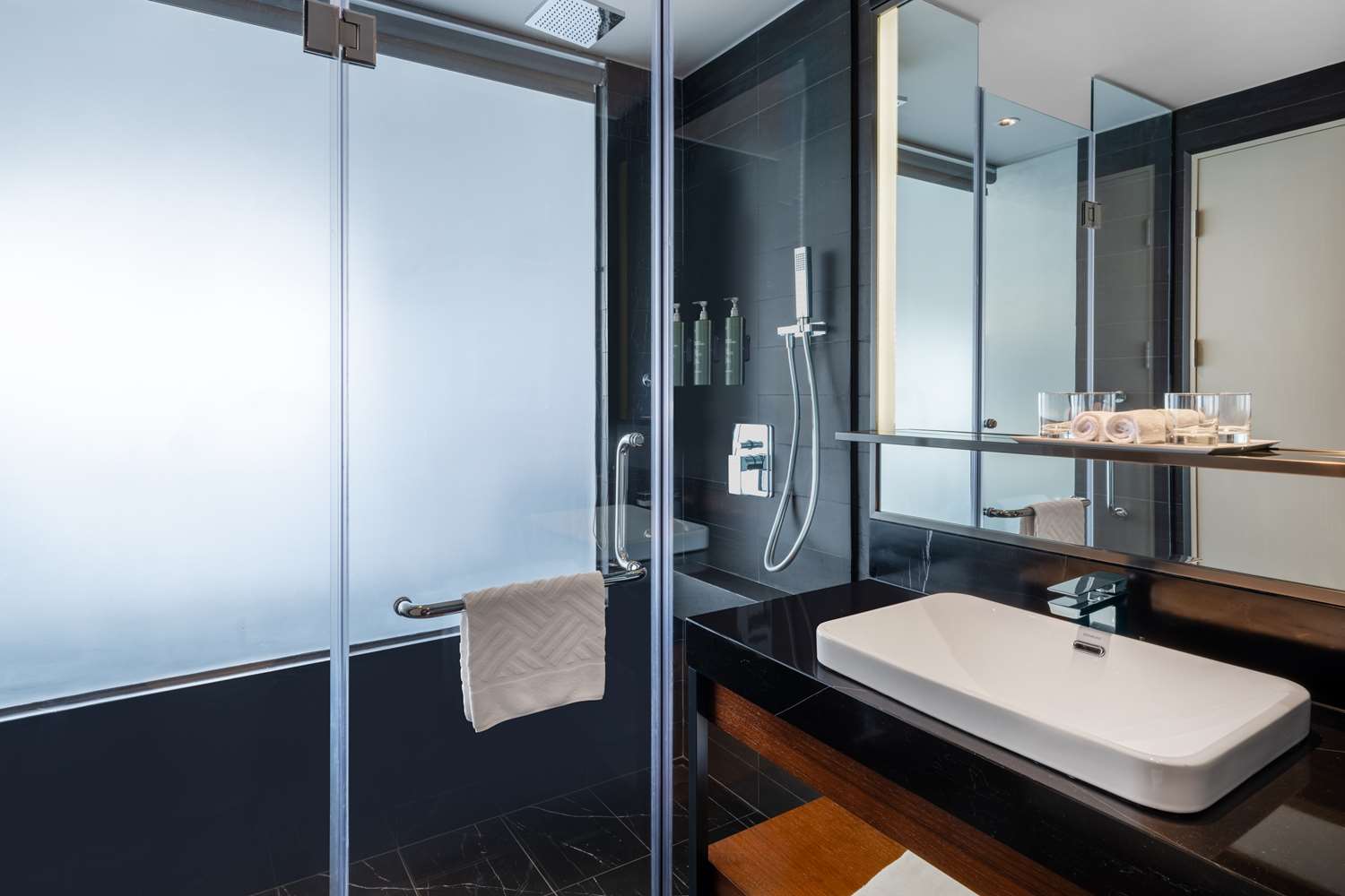 hilton garden inn da nang