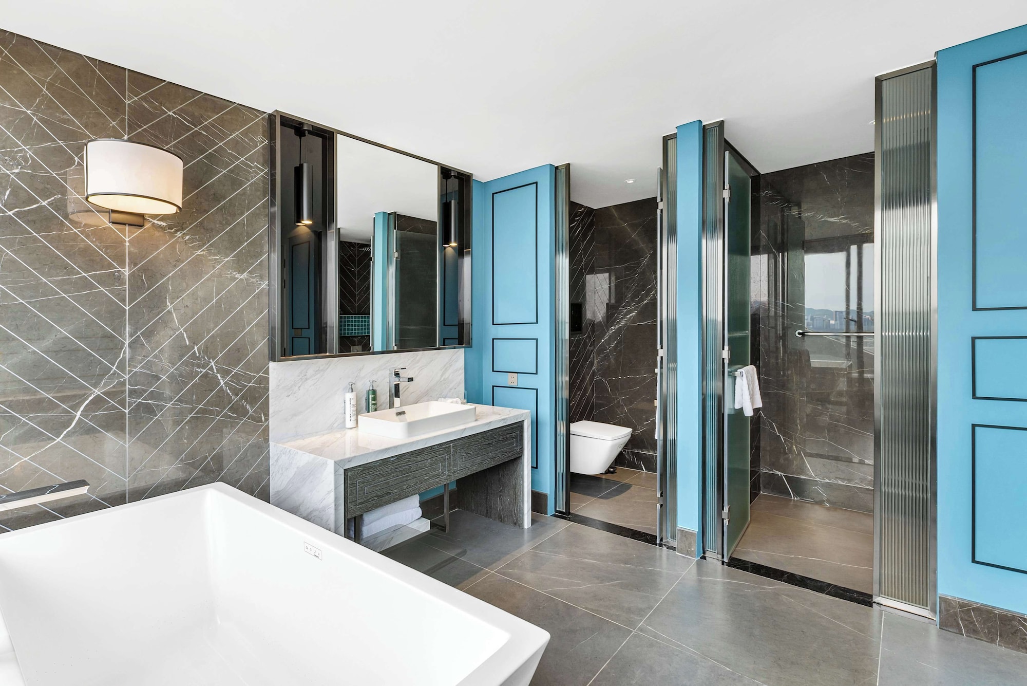 hilton garden inn da nang