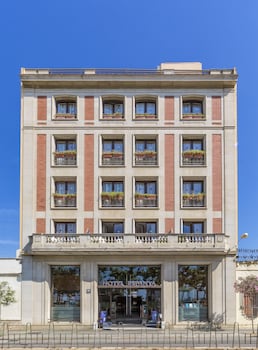 30 Degrees Hotel Espanya Calella,Calella>>Barcelona,3 star