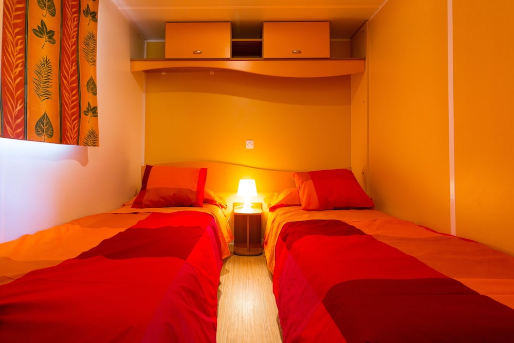 camping el far