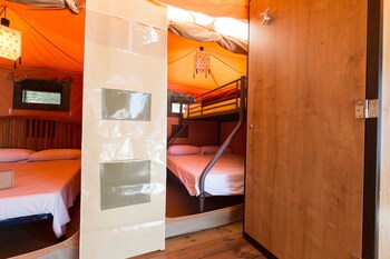 camping el far