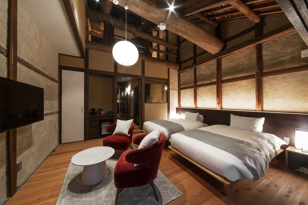 tomonoura shiomachi hotel roya
