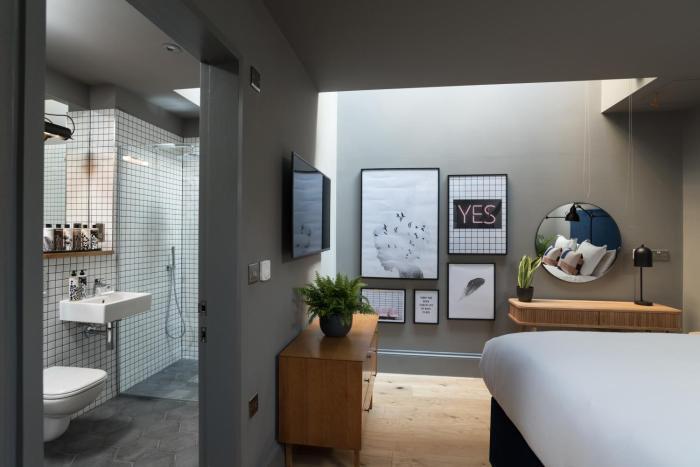 hiding space trim street apartments