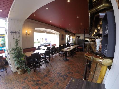 citotel noemys gradignan ex chalet lyrique