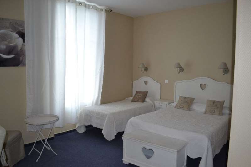 citotel noemys gradignan ex chalet lyrique