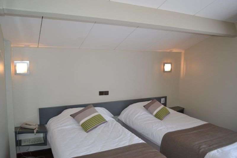 citotel noemys gradignan ex chalet lyrique